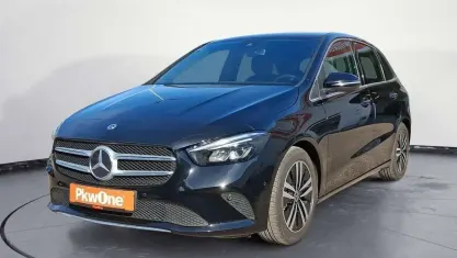 Gebraucht Mercedes B200 Progressive 163 PS (119 kW) 2021 Schwarz Kleinwagen