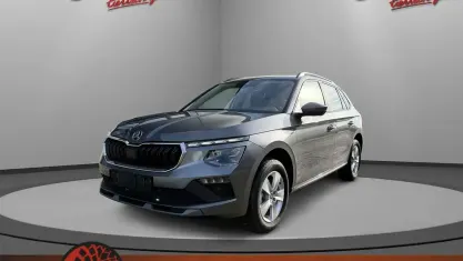 Neu Skoda Kamiq Selection 116 PS (85 kW) 2026 Race blau SUV