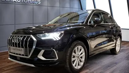 Schwarz Gebraucht 2023 Audi Q3 Advanced Plus SUV | 32.460 € (Guter Preis)
