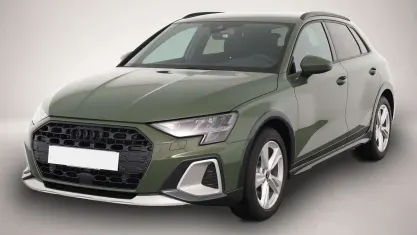 Gebraucht Audi A3 Business 150 PS (110 kW) 2025 Distriktgrün metallic Limousine