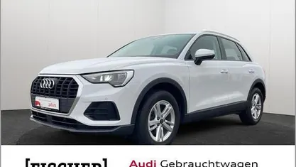 Weiss Gebraucht 2023 Audi Q3 Basis SUV | 34.449 € (Fairer Preis)