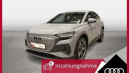 Grau Gebraucht 2025 Audi Q4 Sportback e-tron Sport SUV | 45.420 € (Guter Preis)