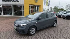 Grau Neu 2025 Dacia Sandero Essentiel Kleinwagen | 15.891 € (Guter Preis)