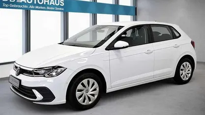 Weiß Gebraucht 2023 VW Polo Life Kleinwagen | 15.680 € (Guter Preis)
