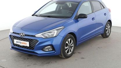 Gebraucht Hyundai i20 Advantage 101 PS (74 kW) 2020 Blau Kleinwagen
