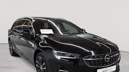 Diamant schwarz metallic Gebraucht 2022 Opel Insignia Elegance Kombi | 16.990 € (Superpreis)