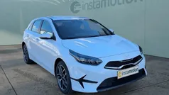 Weiß Neu 2024 Kia Ceed Spirit Limousine | 26.437 € (Guter Preis)