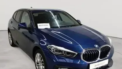 Gebraucht BMW 120 Advantage 190 PS (139 kW) 2023 Phytonicblau metallic Kleinwagen