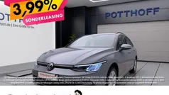 Gebraucht 2024 VW Golf VIII Life Kombi | 23.443 € (Fairer Preis)