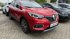 Rot Gebraucht 2019 Renault Kadjar Bose Edition SUV | 17.990 € (Fairer Preis)