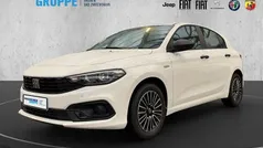 Weißschwarz Gebraucht 2024 Fiat Tipo Cross Kleinwagen | 20.890 € (Fairer Preis)