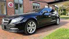 Schwarz (obsidianschwarz metalliclack) Gebraucht 2013 Mercedes CLS350 Kombi | 14.900 €