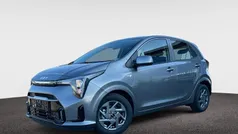 Grau ((m7g) astro grey m) Neu 2025 Kia Picanto Vision Kleinwagen | 16.838 € (Guter Preis)