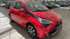 Rot Gebraucht 2019 Toyota Aygo X-play Kleinwagen | 9.290 € (Fairer Preis)