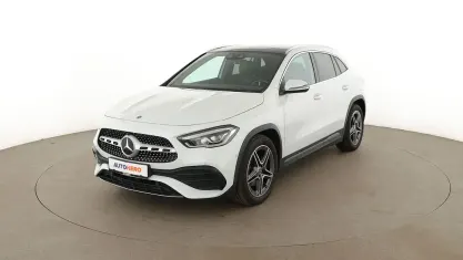 Gebraucht Mercedes GLA250 AMG line 224 PS (164 kW) 2020 Weiß SUV