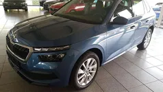 Titanblau metallic Gebraucht 2021 Skoda Kamiq Style SUV | 22.950 € (Fairer Preis)