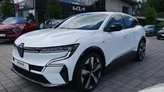 Weiß Gebraucht 2022 Renault Mégane Techno Limousine | 27.900 € (Teuer)