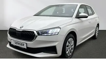Begagnad Skoda Fabia Active 65 HK (47 kW) 2023 Vit Halvkombi