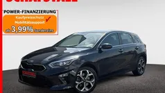 Schwarz ((1k) zilinaschwarz met.) Gebraucht 2022 Kia Ceed Spirit Limousine | 18.879 € (Fairer Preis)