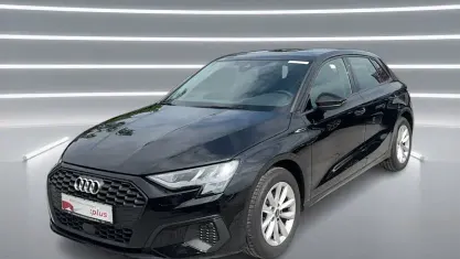 Gebraucht Audi A3 Comfort 131 PS (96 kW) 2023 Schwarz Limousine