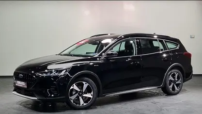 Gebraucht 2025 Ford Focus Active Limousine | 26.450 € (Fairer Preis)