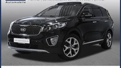 Schwarz Gebraucht 2016 Kia Sorento Platinum Edition SUV | 21.870 € (Fairer Preis)