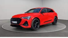 Rot Gebraucht 2022 Audi e-tron Ambiente SUV | 46.890 € (Guter Preis)