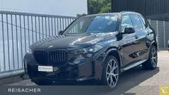 Saphirschwarz metallic Gebraucht 2023 BMW X5 Comfort Edition SUV | 72.349 € (Fairer Preis)