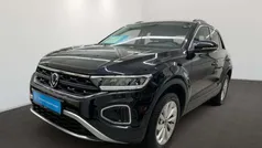 Gebraucht 2024 VW T-Roc Life SUV | 29.950 € (Guter Preis)