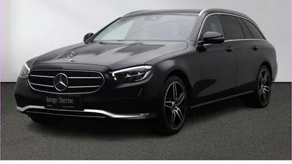 Schwarz Gebraucht 2022 Mercedes E300 Avantgarde Limousine | 30.129 € (Fairer Preis)