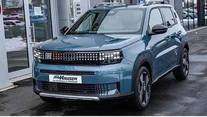 Neu Fiat Grande Panda La Prima 110 PS (80 kW) 2026 Blau Kleinwagen