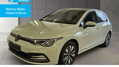 Weiß Gebraucht 2023 VW Golf VIII Move Limousine | 26.890 € (Fairer Preis)