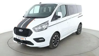 Weiß Gebraucht 2021 Ford Tourneo Custom Sport Van | 32.570 € (Fairer Preis)