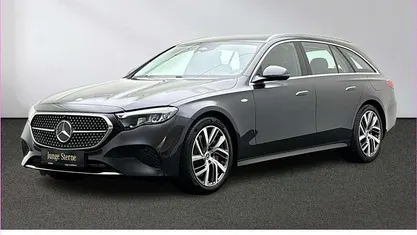 Gebraucht Mercedes E300 Avantgarde 313 PS (230 kW) 2025 Lack graphitgrau Kombi