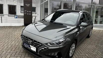 Amazon grey Gebraucht 2022 Hyundai i30 Select Kombi | 17.990 € (Fairer Preis)