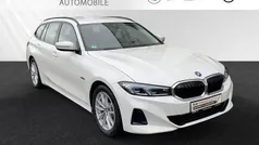 Alpinweiss Gebraucht 2023 BMW 330e Kombi | 34.900 € (Guter Preis)