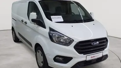 Gebraucht Ford Transit Custom Trend 131 PS (96 kW) 2021 Frostweiß Van