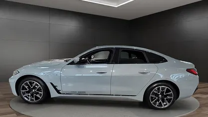 Grau Gebraucht 2024 BMW 420 Gran Coupé Efficient Dynamics Coupé | 44.999 € (Fairer Preis)