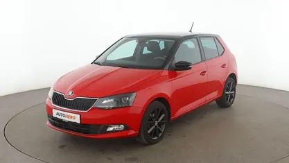 Rot Gebraucht 2015 Skoda Fabia Ambition Limousine | 8.110 € (Fairer Preis)