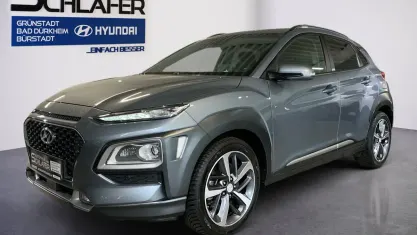 Gebraucht Hyundai Kona Premium 177 PS (130 kW) 2020 Lake silver / mic SUV