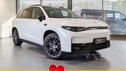 Ny Leapmotor C10 215 HK (158 kW) 2026 Sort SUV