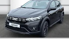 Perlmuttschwarz metallic Neu 2025 Dacia Sandero Expression Kleinwagen | 21.530 € (Fairer Preis)