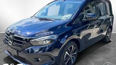 Cavansitblau metallic Gebraucht 2023 Mercedes EQT200 Progressive Van / Kleinbus | 25.977 € (Superpreis)