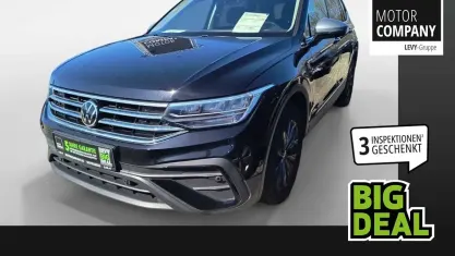Gebraucht VW Tiguan Life 150 PS (110 kW) 2022 Schwarz SUV