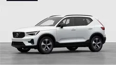 Crystal white Gebraucht 2025 Volvo XC40 Plus SUV | 37.990 € (Fairer Preis)