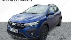 Ironblau metallic Gebraucht 2025 Dacia Sandero Expression Kleinwagen | 19.625 € (Fairer Preis)