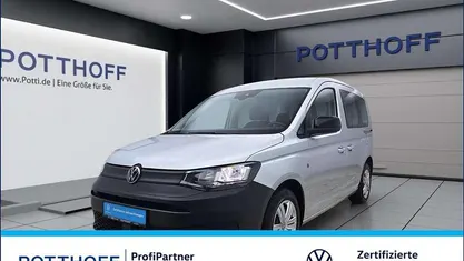 Silber Gebraucht 2021 VW Caddy Basis Van / Kleinbus | 21.337 € (Fairer Preis)