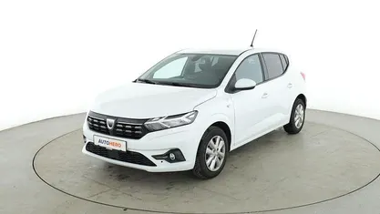 Weiß Gebraucht 2021 Dacia Sandero Comfort Limousine | 12.390 € (Fairer Preis)