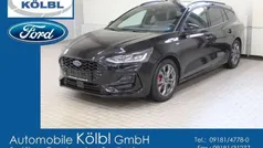 Agate black Gebraucht 2023 Ford Focus ST-Line X Kombi | 25.980 € (Fairer Preis)