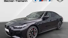Black sapphire metallic Gebraucht 2025 BMW M4 Exclusive Coupé | 78.890 € (Fairer Preis)